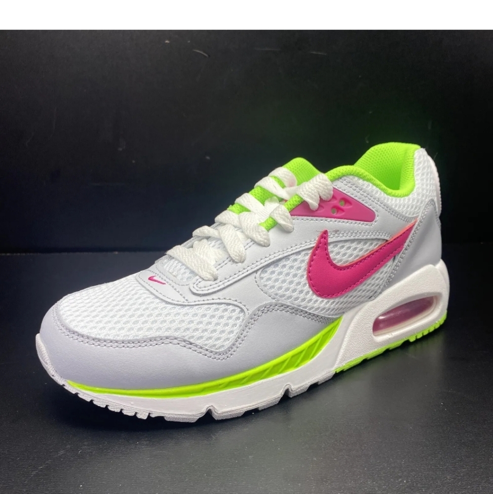 Brand new nike air max 90s size 7